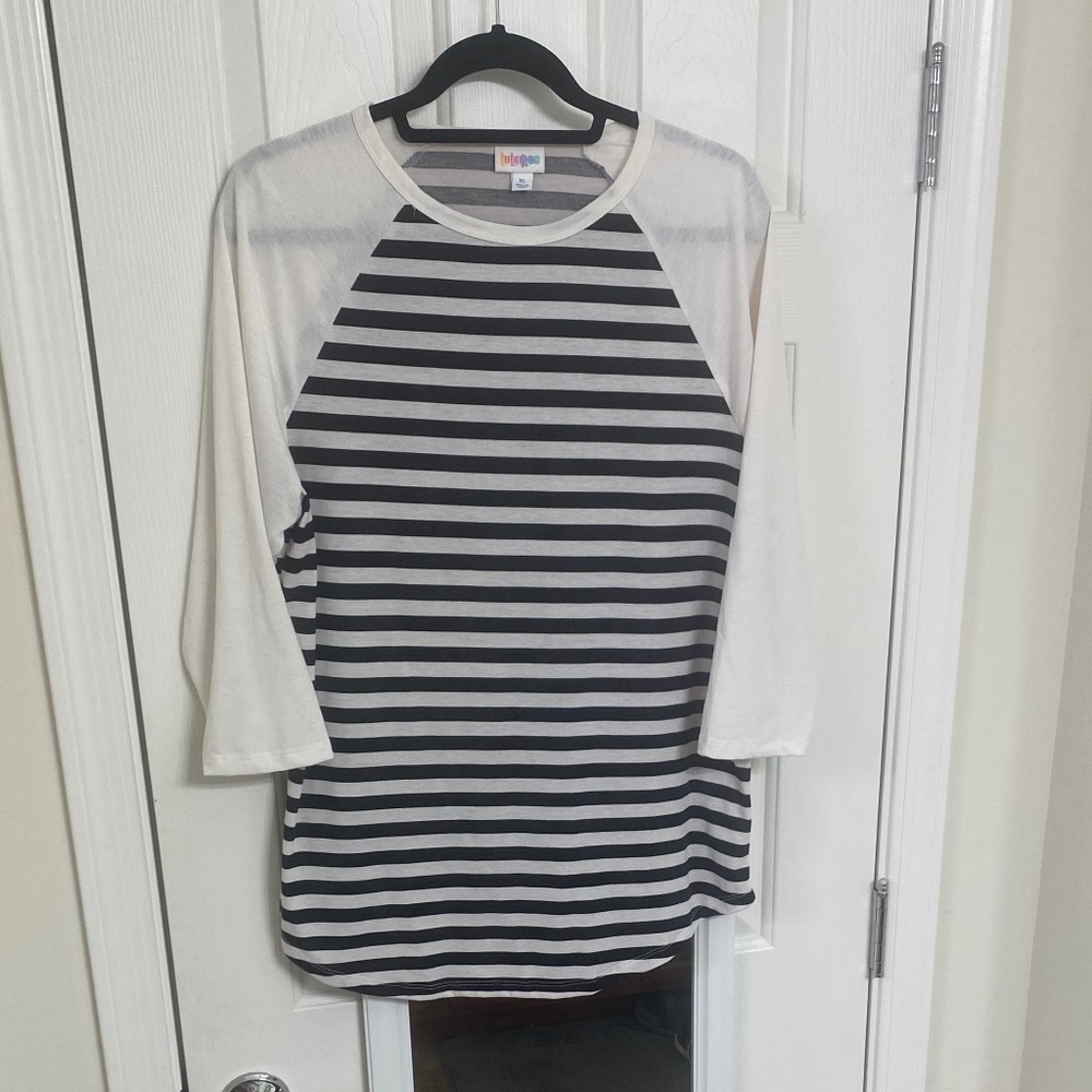 NWOT - LulaRoe Randy baseball style T with mid length sleeves.